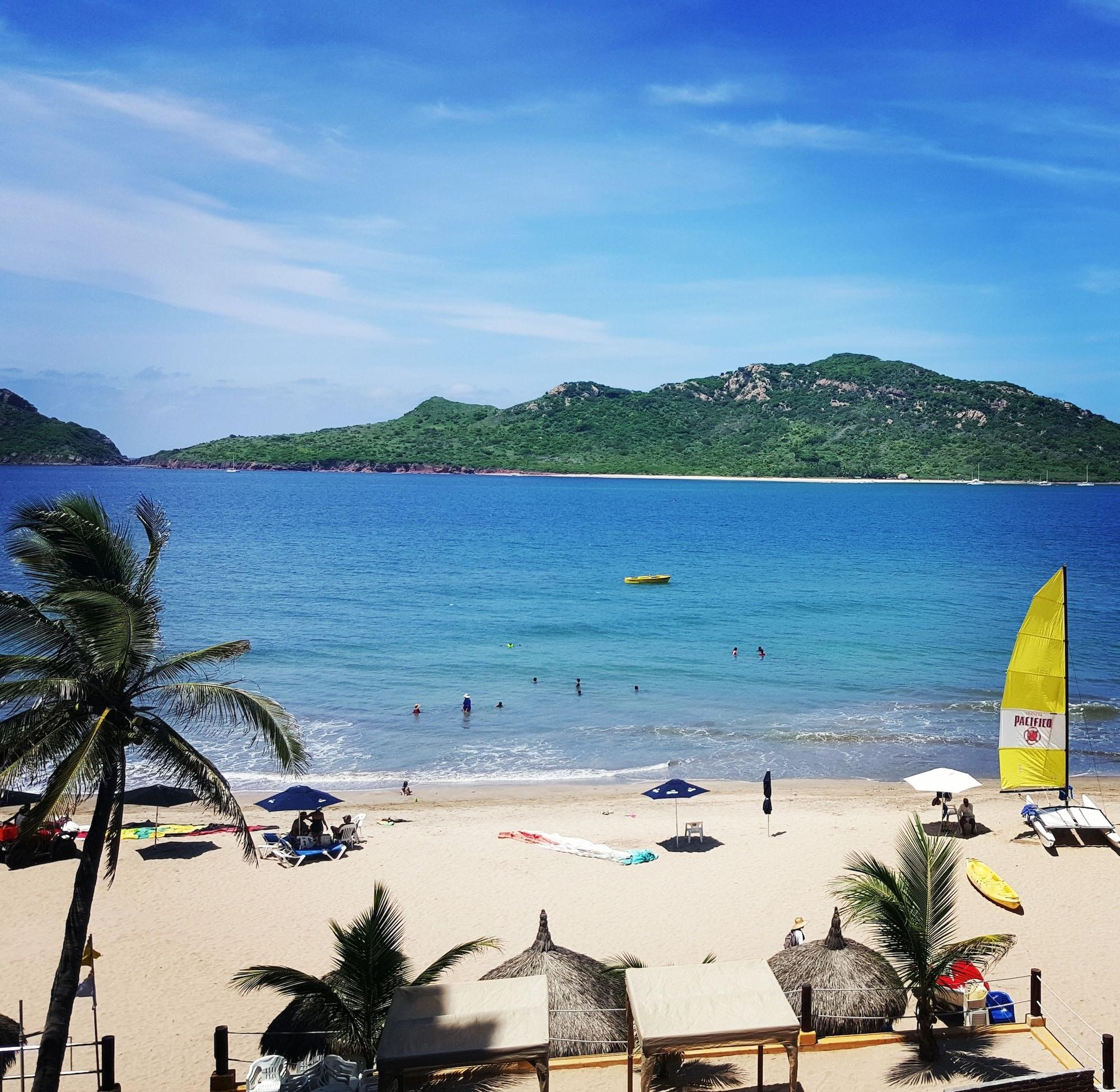 Las Flores Beach Resort Масатлан Экстерьер фото